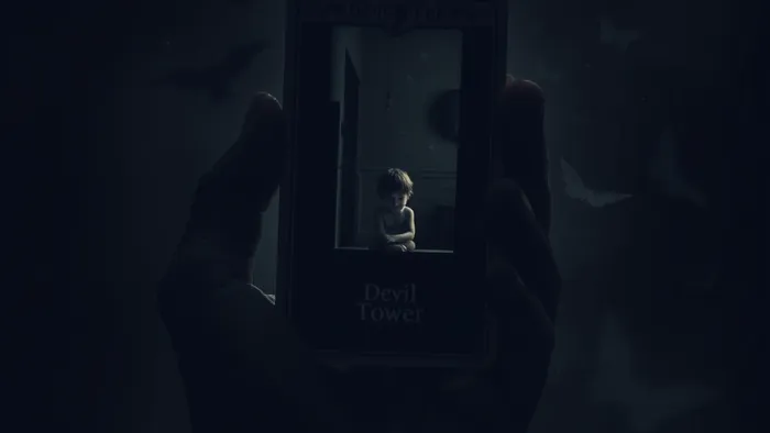 Детские травмы в Таро: Как карты помогают увидеть и исцелить тень