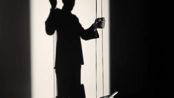 Иллюстрация к статье: Призраки прошлого: Как подавленный стыд из детства управляет вашими взрослыми решениями